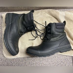 Muck Men's Waterproof Leather Duck Lace Boot Size 9